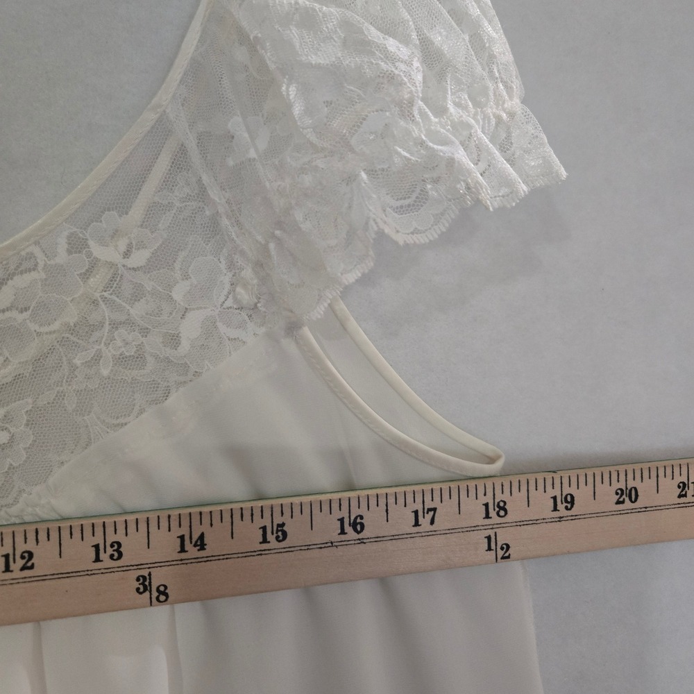 Lucie Ann Nightgown Petite Vintage Lace Trim Maxi Cap Sleeve Beverly Hills #1434 - Picture 5 of 14